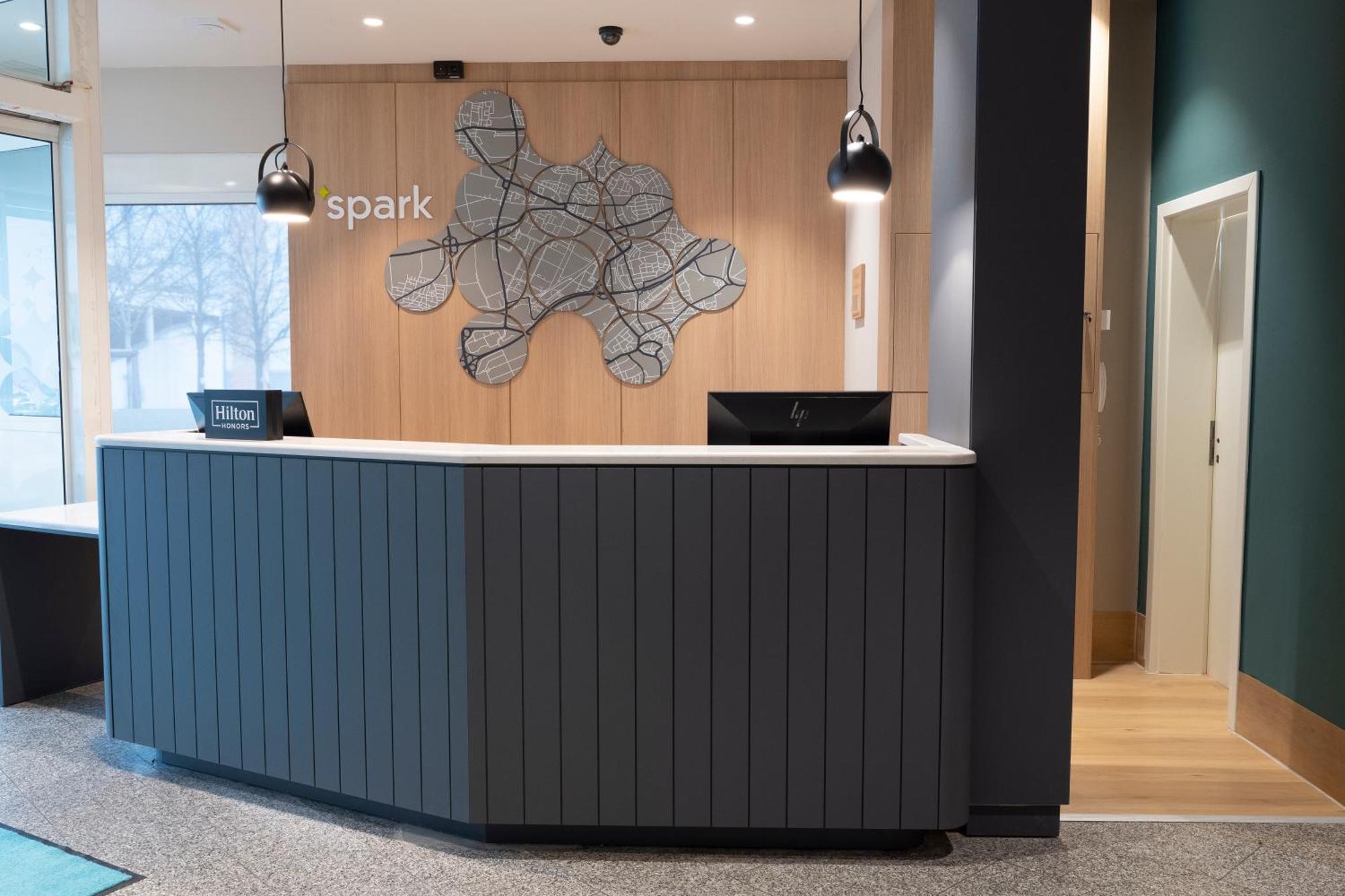 Spark By Hilton Stuttgart Зиндельфинген Экстерьер фото
